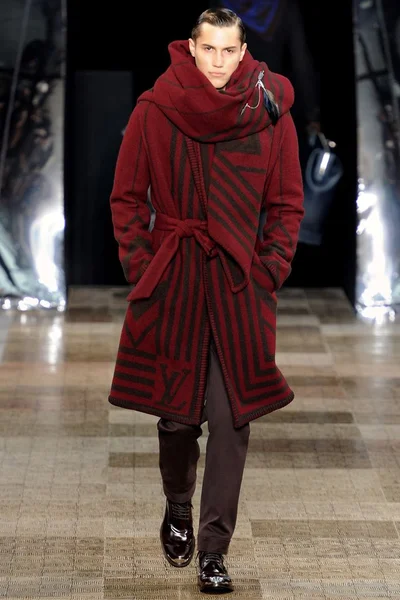 Look 20